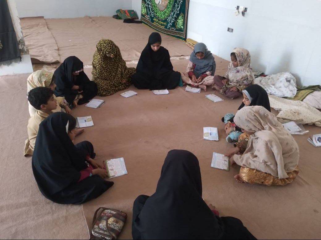 گزارش برگزاری کلاس های ویژه ماه مبارک رمضان در کانون مسجد روستای کروچانبا استان کرمان
