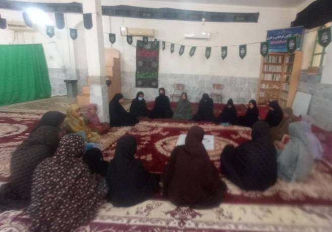 برگزاری کلاسهای قرآن، احکام و تلاوت جمعی زیارت عاشورا در مسجد چهارده معصوم (ع) روستای مکسان