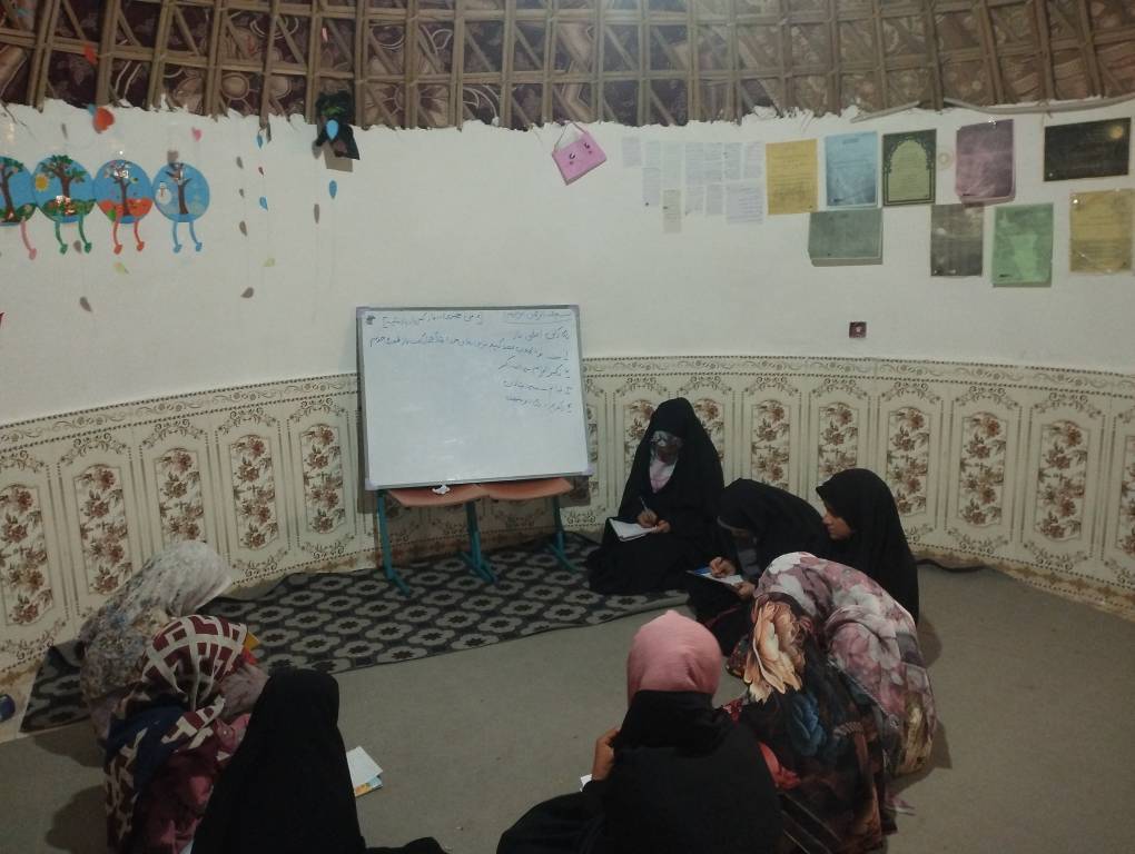 برگزاری کلاس احکام در کانون مسجد روستای چاهدازو - گره جهادی وارثین
