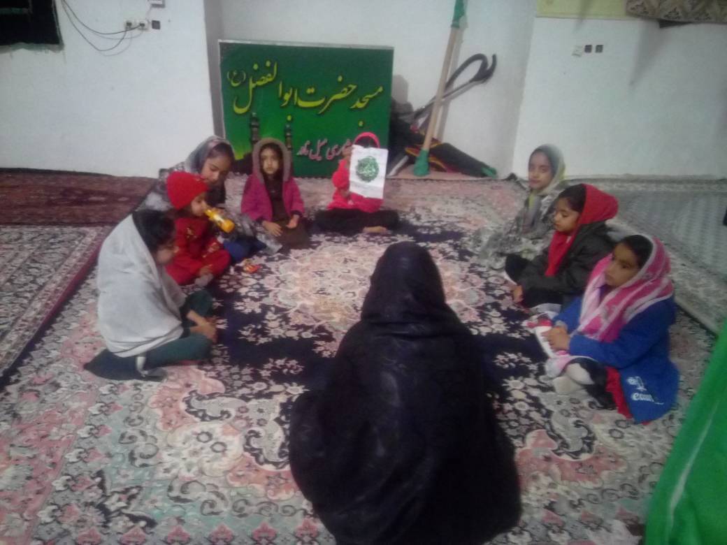 کارگاه اموزش نماز گروه سنی کودک در کانون مسجد روستای میل نادر استان سیستان و بلوچستان