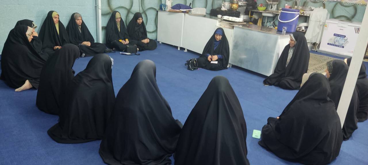 دورهمی دخترانه جهادگران شهرستان خرامه