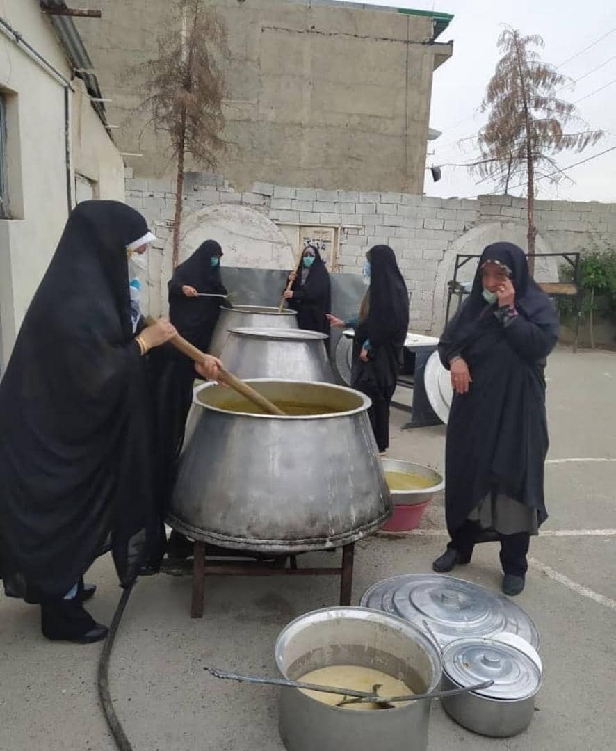 پخت و توزیع 1300 ظرف آش