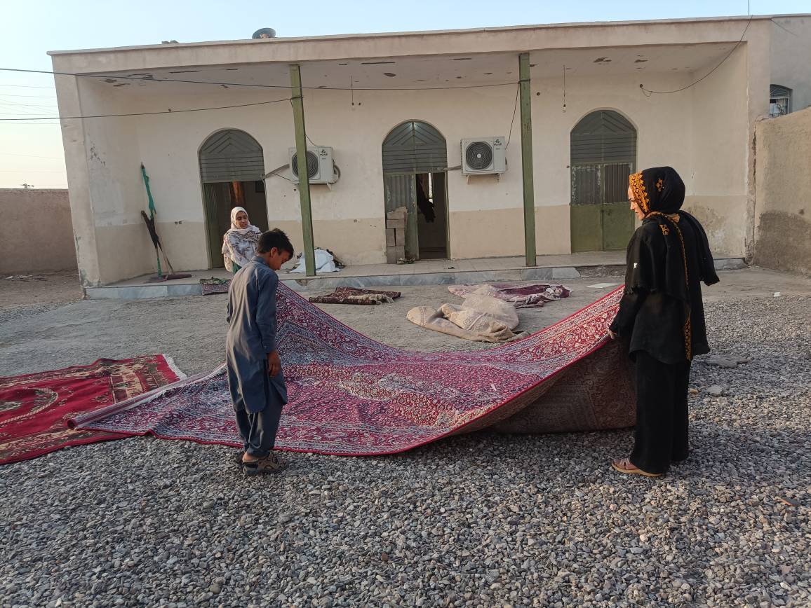 نظافت مسجد و آماده سازی برای برپایی عزاداری محرم کانون مسجد روستای میل نادر - گره جهادی وارثین