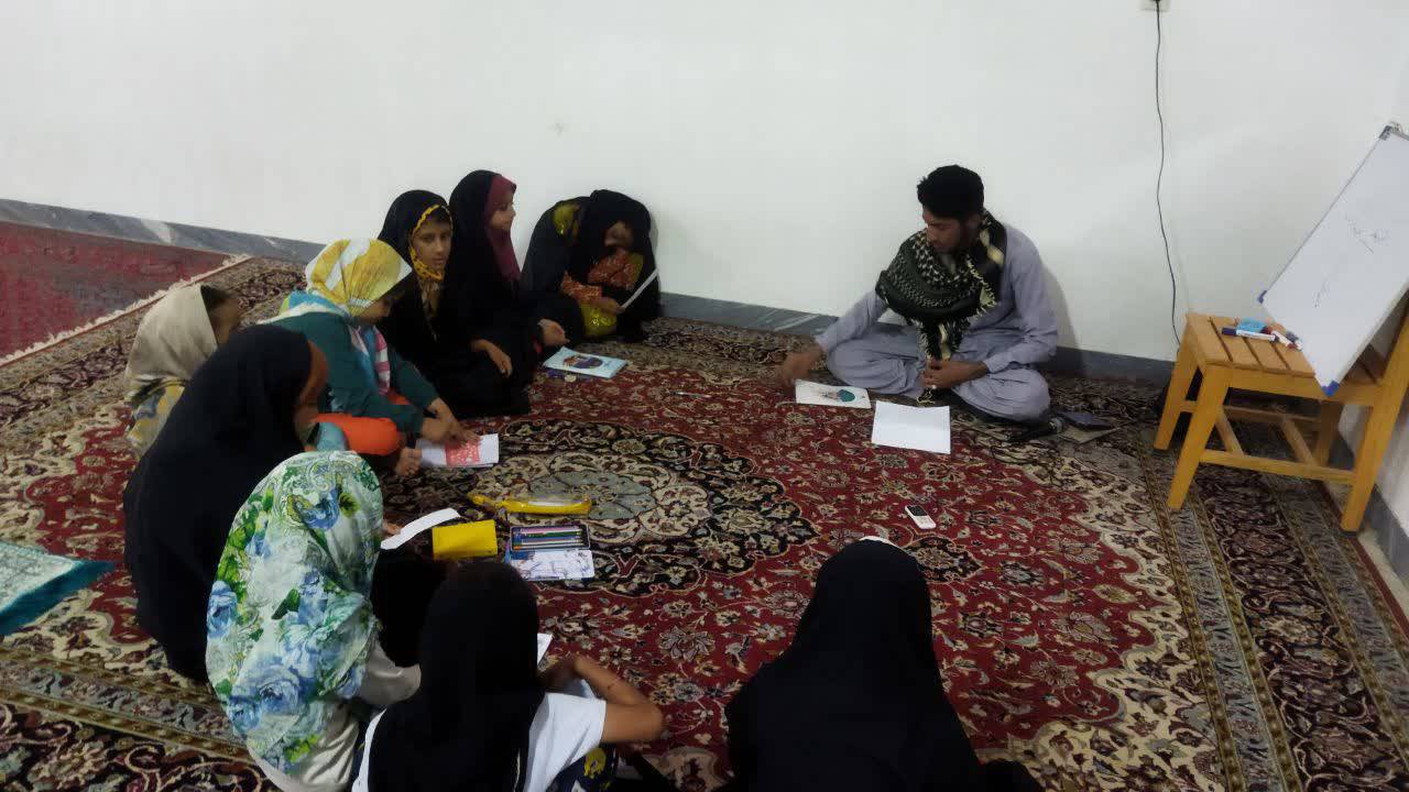 کلاس قرآن و احکام در روستای گنبدشاهی