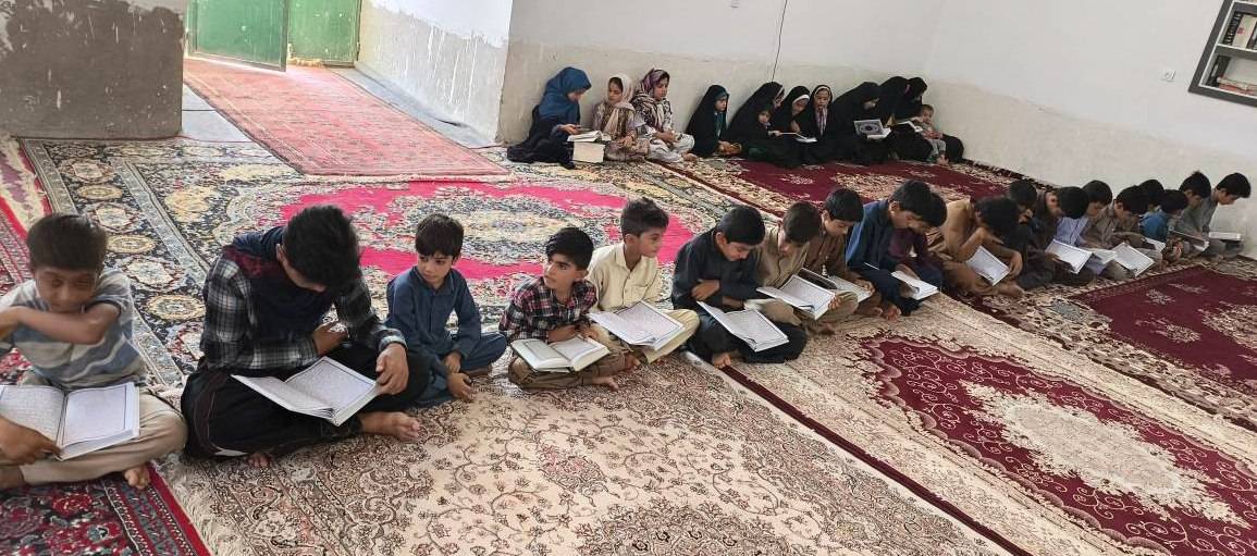 گزارش کلاس قرآن در روستای برفی شهرستان هامون