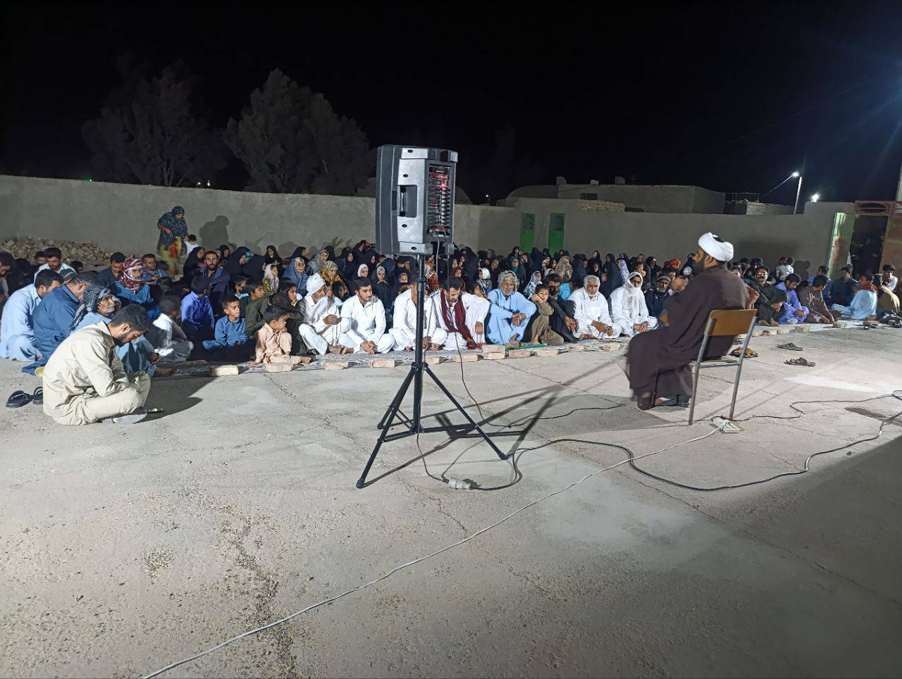  برپایی جشن غدیر و برگزاری کلاس قرآن در روستای برفی شهرستان هامون