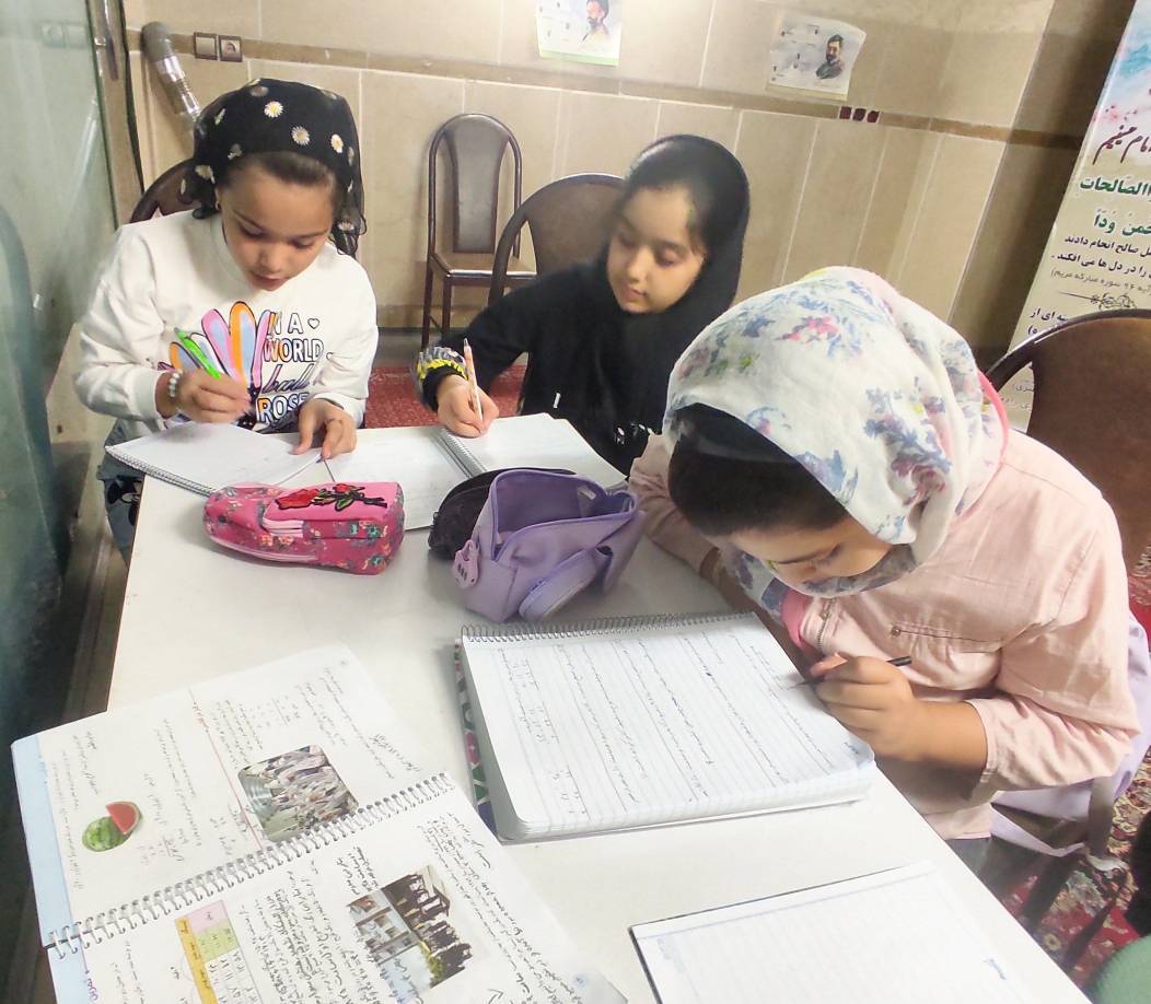 کانون مسجد کارگاه ریاضی در حسینیه حضرت علی اصغر(ع) شهر اراک