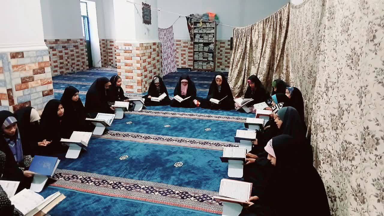 عطرِ آیه‌ها در حصارِ مسجد امام حسین (ع) زهکلوت - گره جهادی وارثین